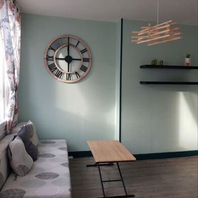 Appartement 2 pièces 700 €