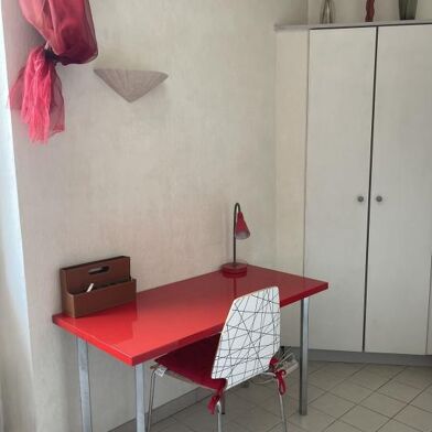 Appartement 1 pièces 550 €
