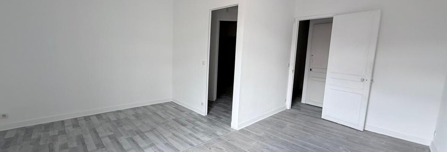 Commerce  87 m² à louer à Toulon (83000)