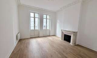 Commerce  121 m² à louer à Toulon (83000)