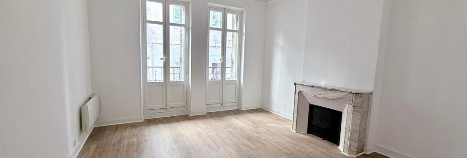 Commerce  121 m² à louer à Toulon (83000)