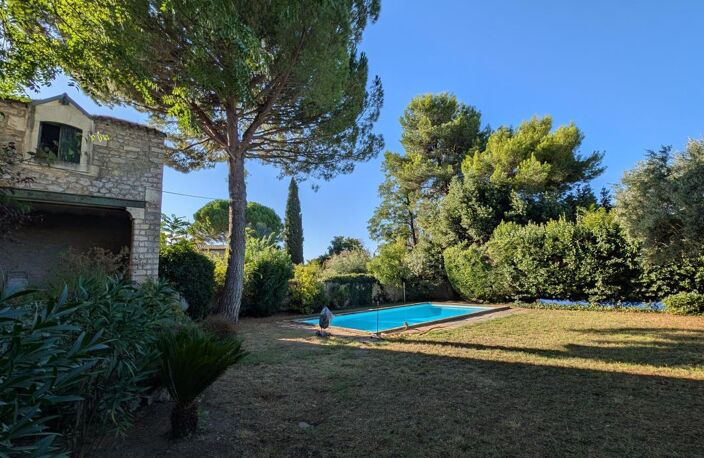 Maison Bourgeoise  du XIXe parc dépendances  175 m2 et piscine — photo 2