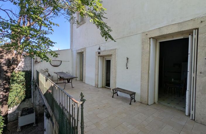 Maison Bourgeoise  du XIXe parc dépendances  175 m2 et piscine — photo 4
