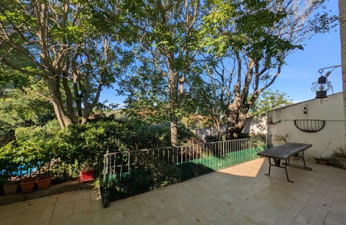 Maison Bourgeoise  du XIXe parc dépendances  175 m2 et piscine — photo 5