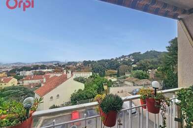 Appartement 3 pièces 198700 €