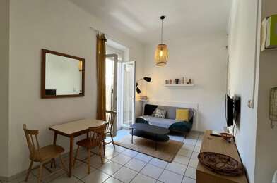 Appartement 2 pièces 700 €
