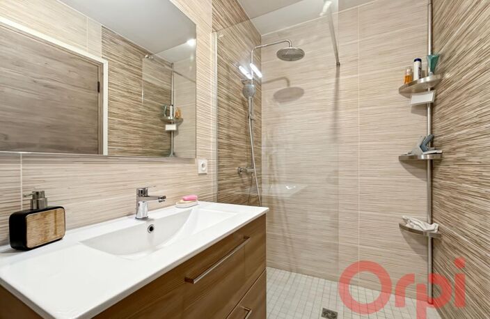 À Vendre : maison moderne à Vendres — photo 5