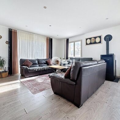 Maison 5 pièces 359500 €