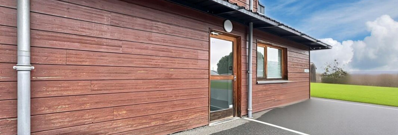 Bureau  40 m² à louer à Volvic (63530)