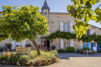 Maison 18 pièces 975000 €