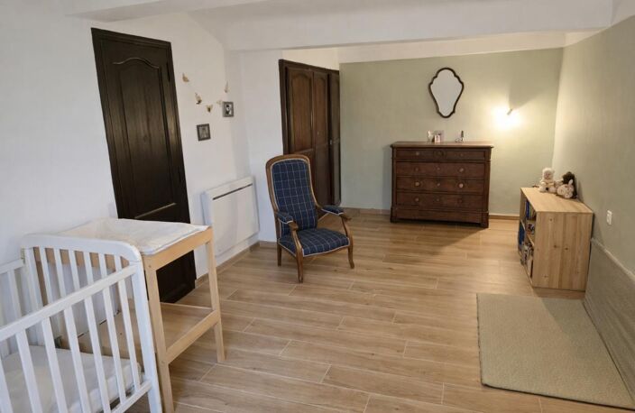 Maison de village avec jardin et studio indépendant — photo 4