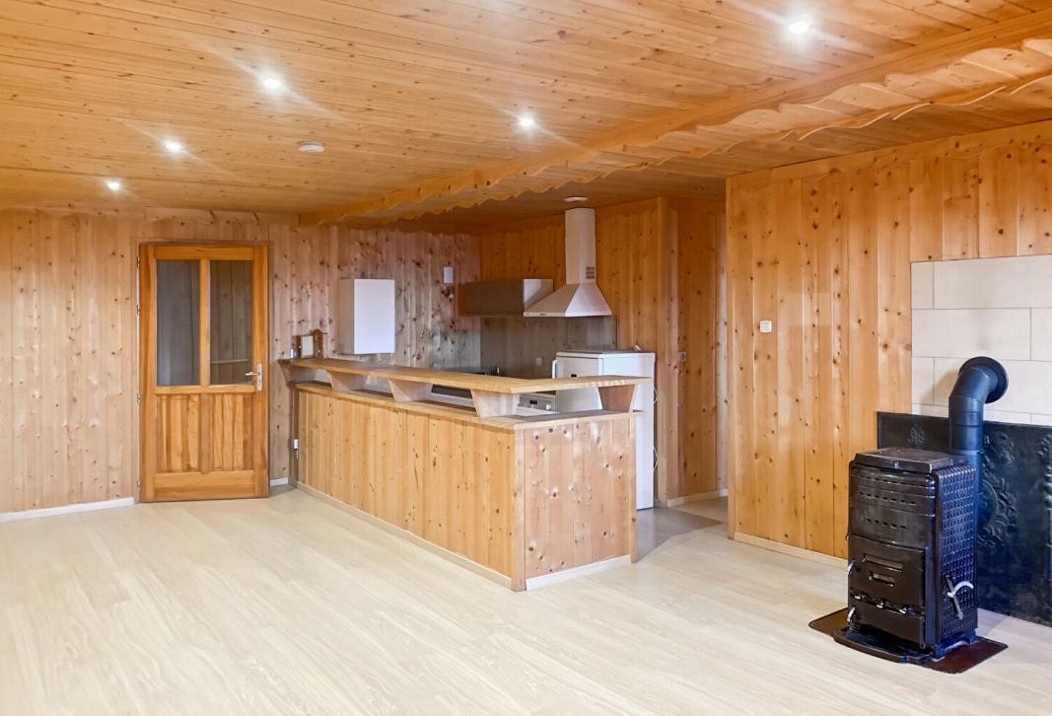 Appartement Doubs 3 pièce(s) 70 m2  950  Charges Comprises — photo 1