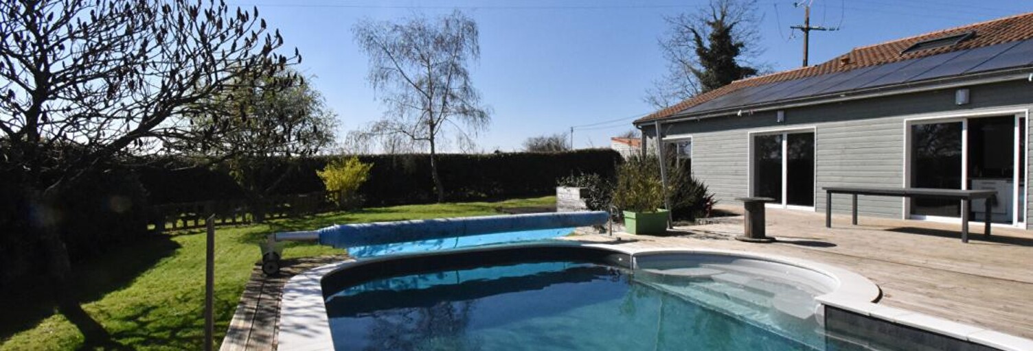 Maison 6 Pièces 135 m² à vendre à Nueil-les-Aubiers (79250)