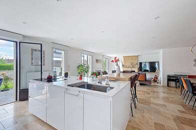 Maison 10 pièces 396000 €