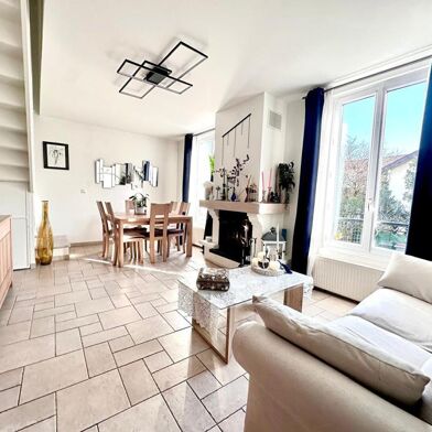 Maison 6 pièces 375000 €