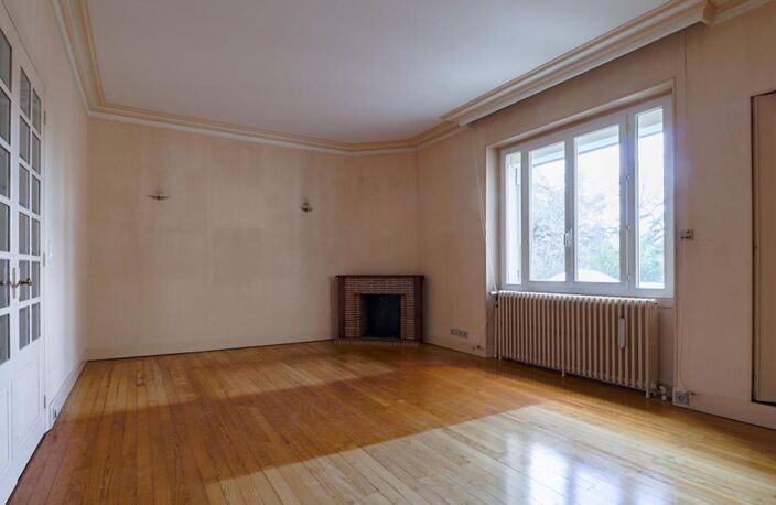 Maison 9 pièces 241 m2 à vendre à AUSSILLON — photo 4