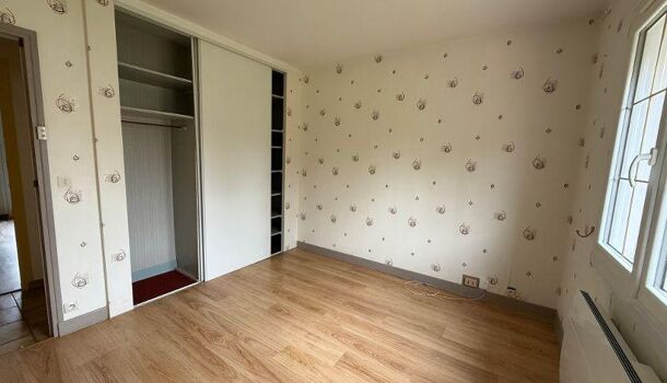 Villa / Maison 6 pièces  à vendre Lindry 89240