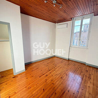 Appartement 3 pièces 745 €