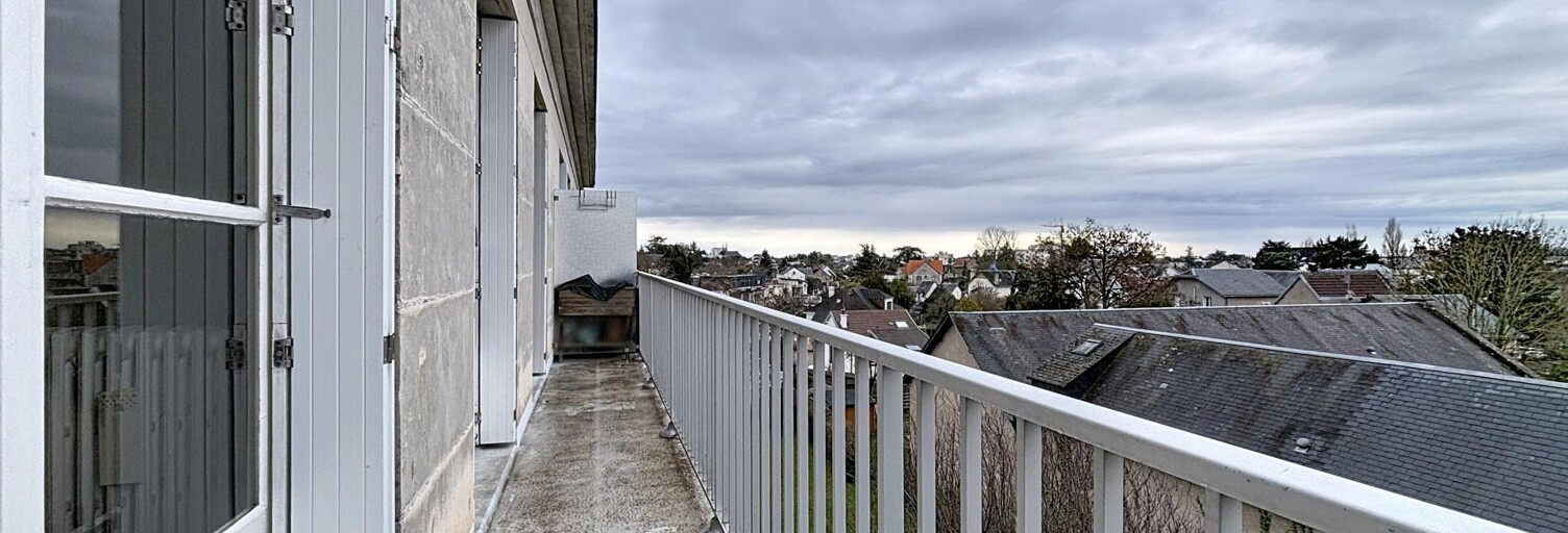 Appartement 5 Pièces 94 m² à vendre à Saint-Cyr-sur-Loire (37540)