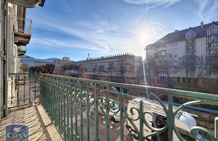 Vente appartement 3 pièces 62 m² Chambéry (73000) — photo 3