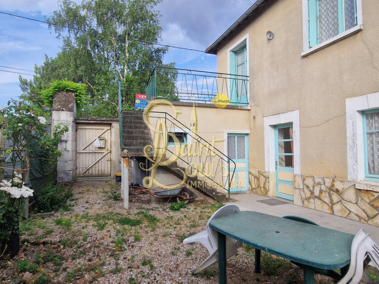 MAISON ANCIENNE AVEC 3 CHAMBRES, DEPENDANCE ET JARDINET — photo 1