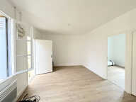 A VENDRE APPARTEMENT DE TYPE 2 LOUE- SECTEUR BORDEAUX VICTOIRE / CAPUCINS — photo 2