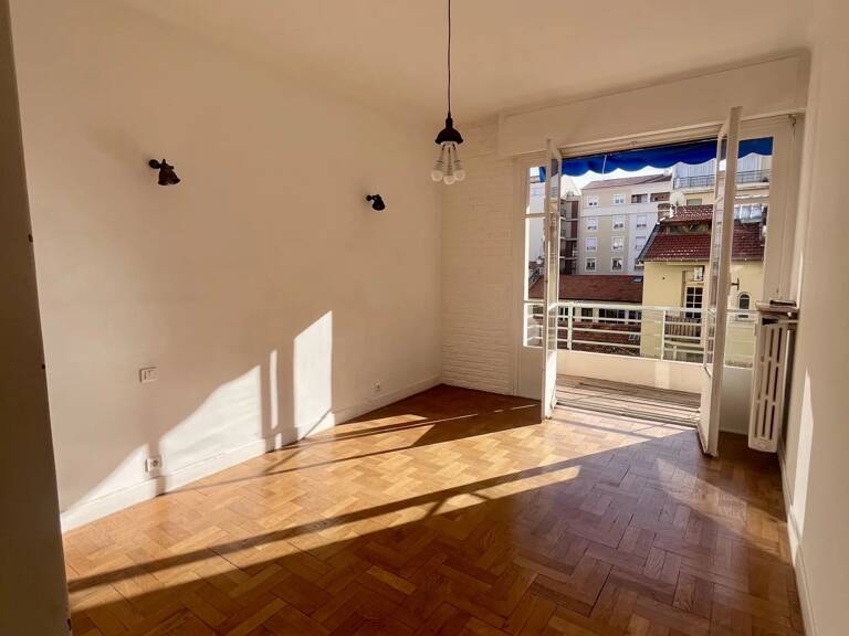 3 PIECES AVEC BALCON — photo 1