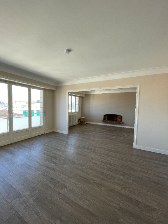 Appartement  T4 à louer Pau 64000