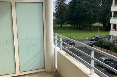 Appartement 3 pièces 745 €