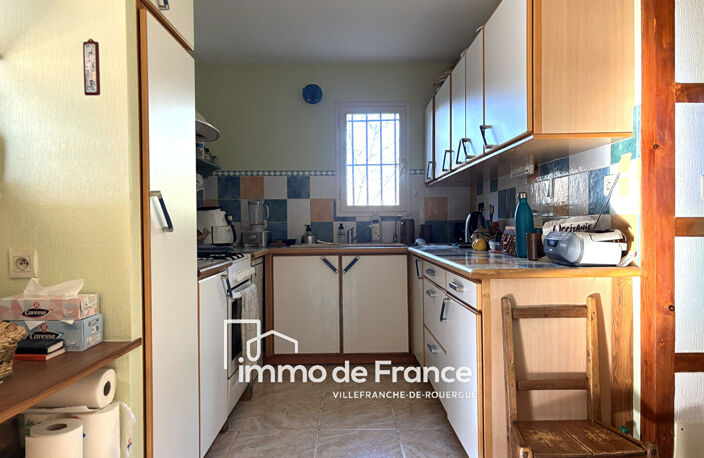 Pavillon plain-pied 173m²  avec atelier 55m² ,garage et terrain clos 3 234 m². — photo 4