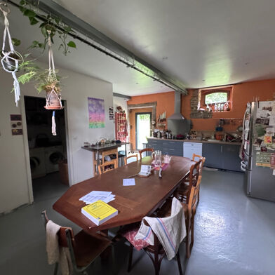 Maison 9 pièces 694120 €