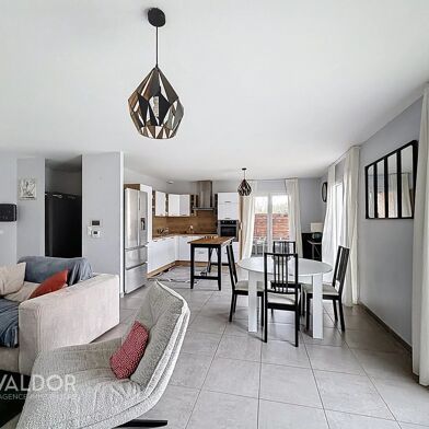 Maison 5 pièces 339000 €