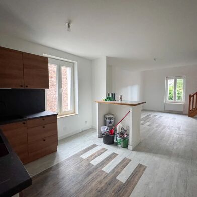 Appartement 4 pièces 690 €