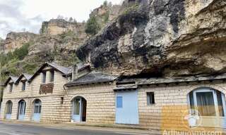 Maison  224 m² à vendre à Massegros Causses Gorges (48210)