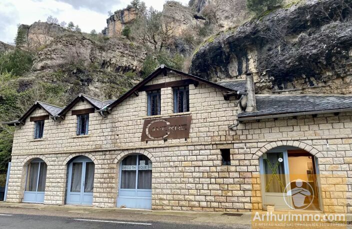 Ensemble immobilier — photo 2
