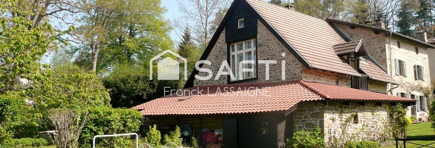 Maison 7 Pièces 237 m² à vendre à Grandval (63890)