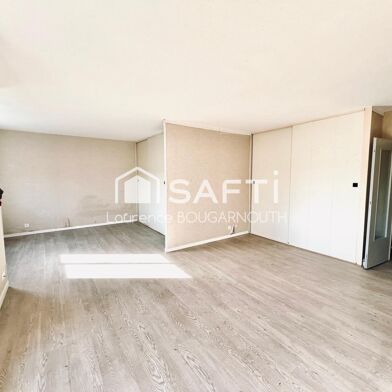 Appartement 4 pièces 129000 €