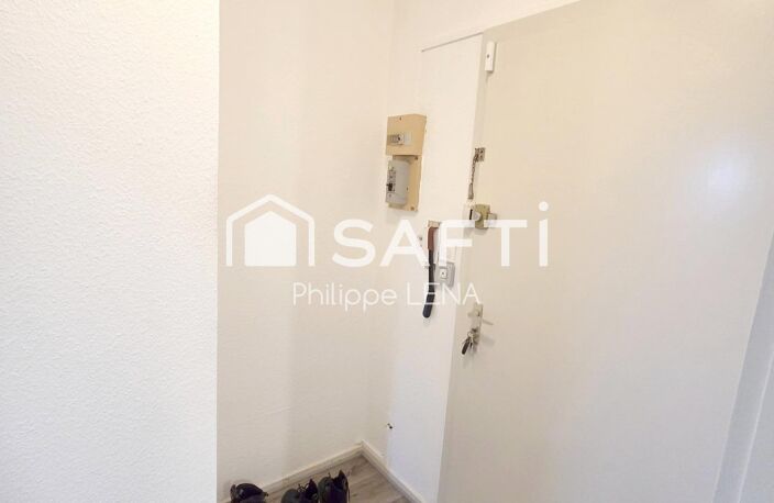 STUDIO BEL ETAT RESIDENCE PROCHAINEMENT RENOVEE ! — photo 4