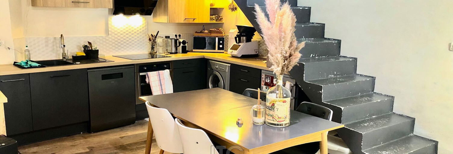 Maison 2 Pièces 53 m² à vendre à Cuges-les-Pins (13780)