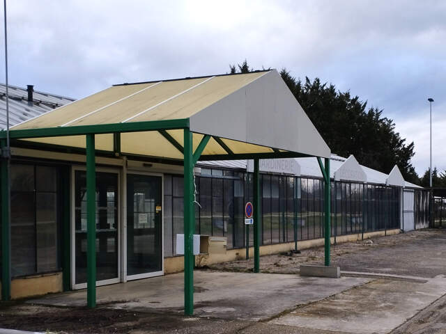 Local d'activité professionnelle aux portes de Lons-le-Sauni — photo du bien