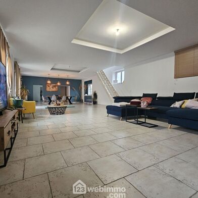 Maison 8 pièces 280000 €