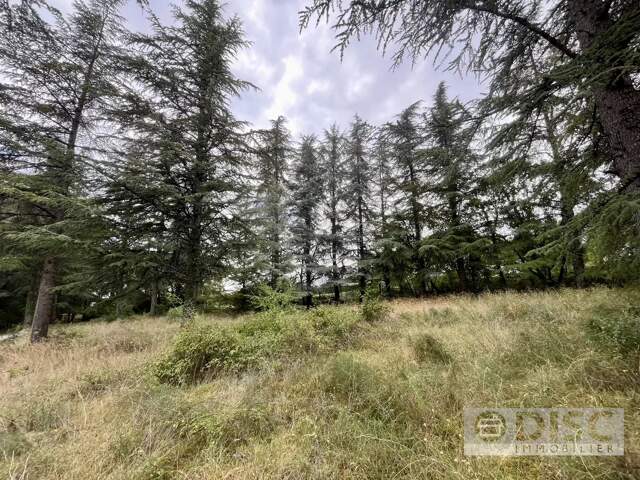 Terrain constructible de 1 100 m² – À 10 minutes du centre-ville de Cahors — photo du bien