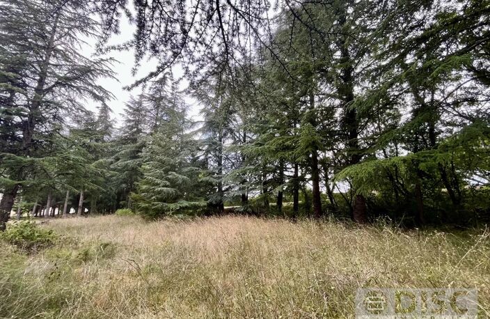 Terrain constructible de 1 100 m² – À 10 minutes du centre-ville de Cahors — photo 2