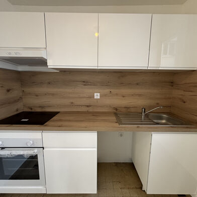 Appartement 4 pièces 807 €