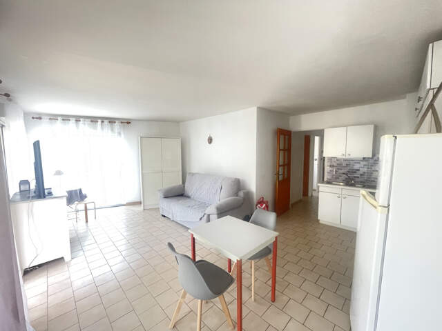 2 Pièces. Terrasse 17 m2 — photo du bien