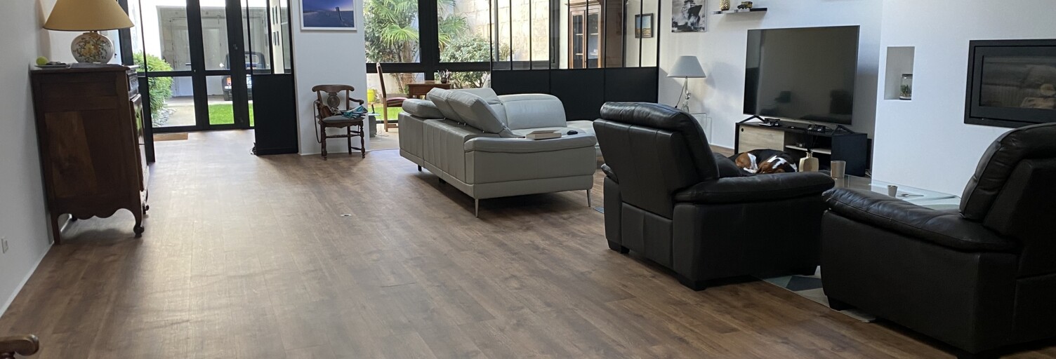 Maison 5 Pièces 308 m² à vendre à Rochefort (17300)