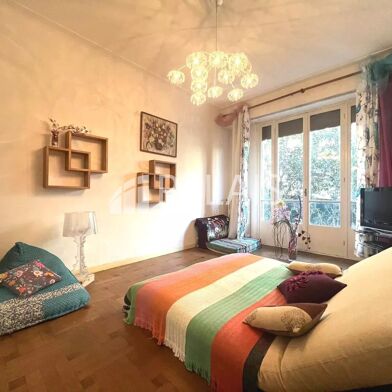 Appartement 1 pièces 145000 €