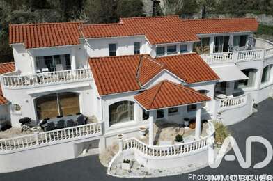 Maison 7 pièces 480000 €