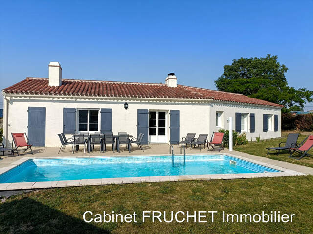 CHANTONNAY - Très agréable maison de plain-pied 4 chambres e — photo du bien