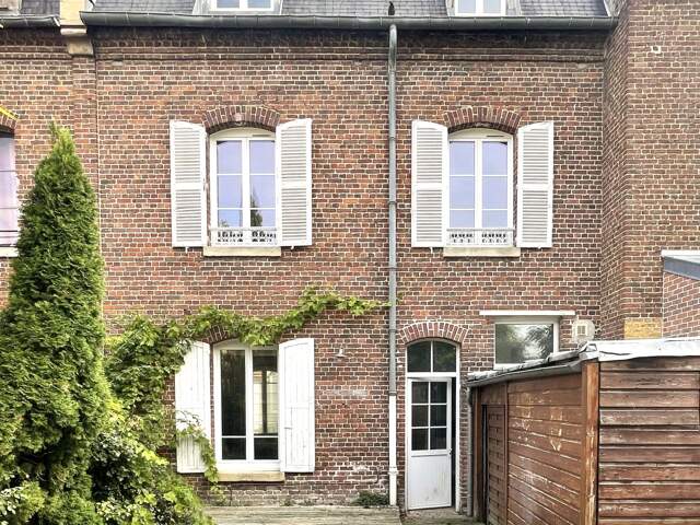 Vente Maison de ville 6 pièces — photo du bien
